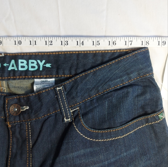 NWT Rocky Mountain Clothing Cruel Denim ABBY blue jeans, 33/15 long - Picture 13 of 15